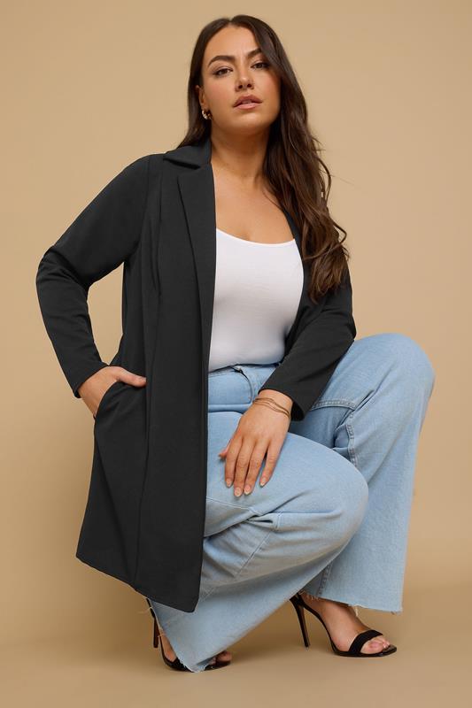 blazer-pour-femme-777xqa-1.jpg Blazer Long Noir Léger | Yours Clothing – Image 1