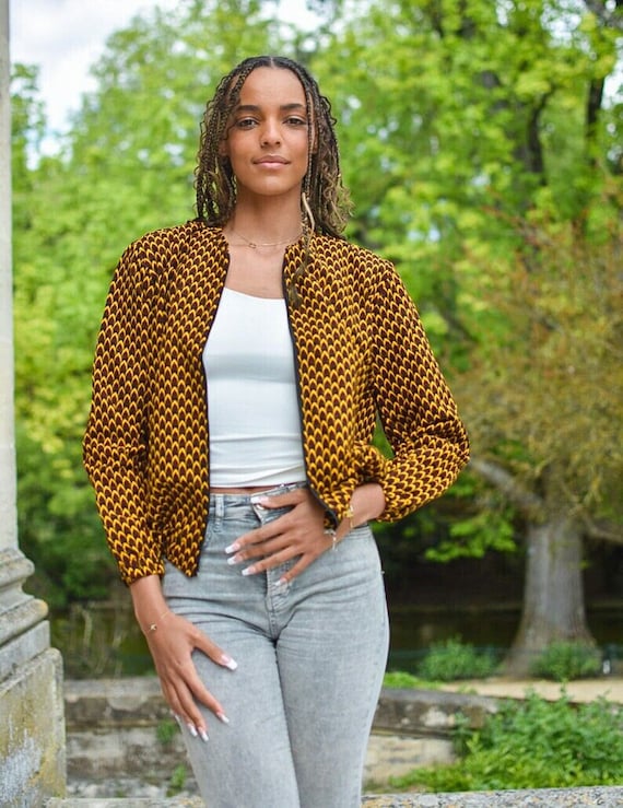 bombers-femme-523zuh-1.jpg Veste bomber femme en wax « écailles » / blouson femme, veste femme, veste bombers femme, veste unisexe, bombers femme, veste femme Etsy France – Image 1