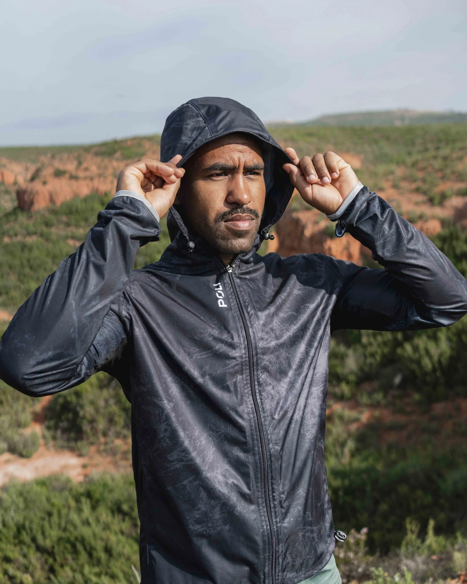 coup-vent-629ujj.webp Coupe vent imperméable unisexe FRIMAS – Image 1