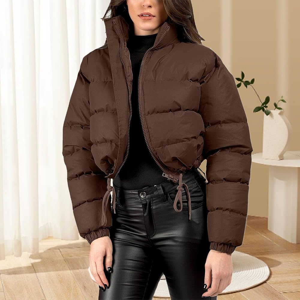 doudoune-pour-femme-709uwf-1.jpg Doudoune courte pour femme Manches longues Veste matelassée Col montant Veste d'hiver doublée Manteau d'hiver chaud Veste de transition Parka d'hiver chaude Parka d'hiver – Image 1