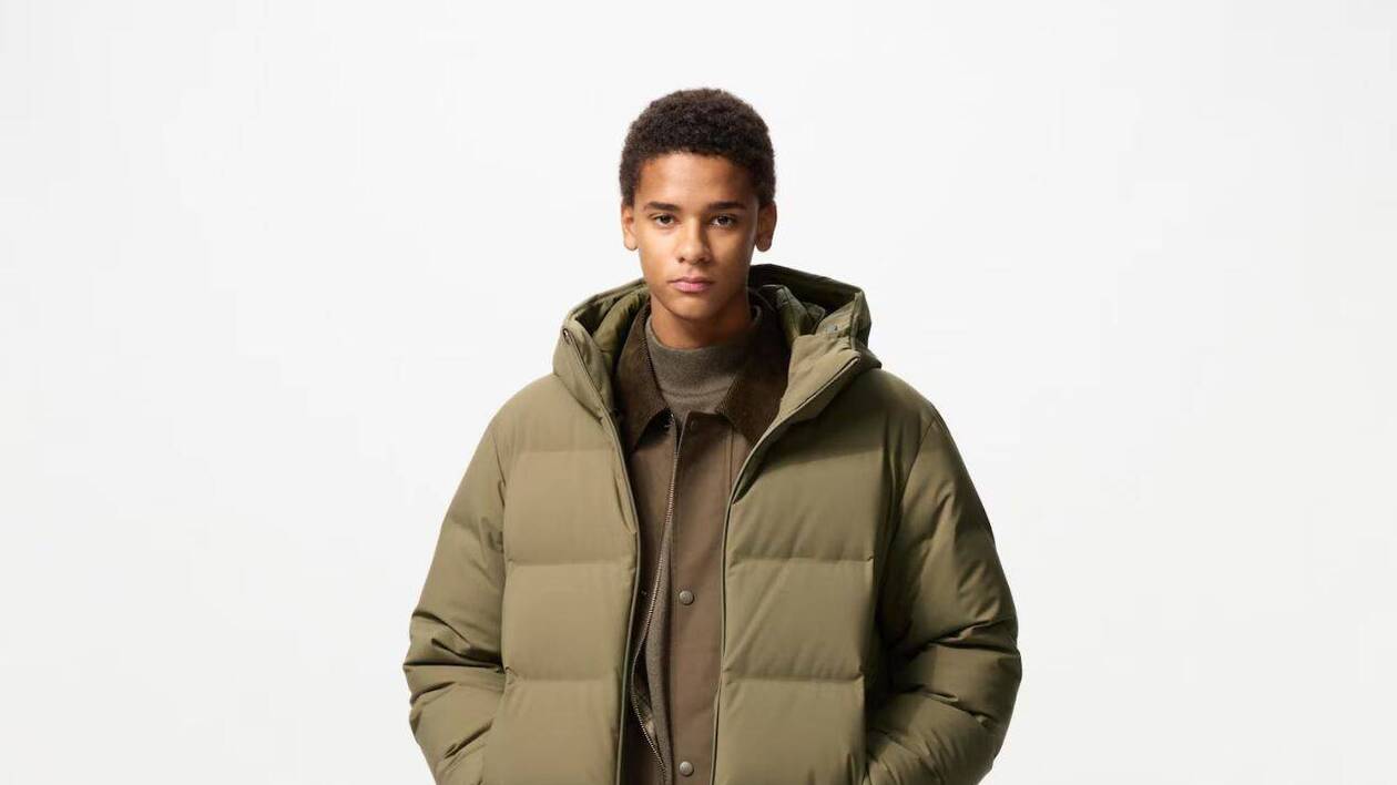 doudoune-uniqlo-564wfv-1.jpg UNIQLO homme : quelle est cette doudoune qui fait le buzz en janvier 2025 ? – Image 1