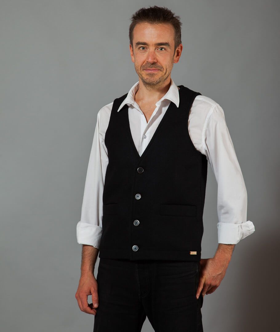 gilet-homme-sans-manche-509ltb-1.jpg Gilet sans manche en laine pour homme – Élégance, chaleur et fabrication française – Image 1