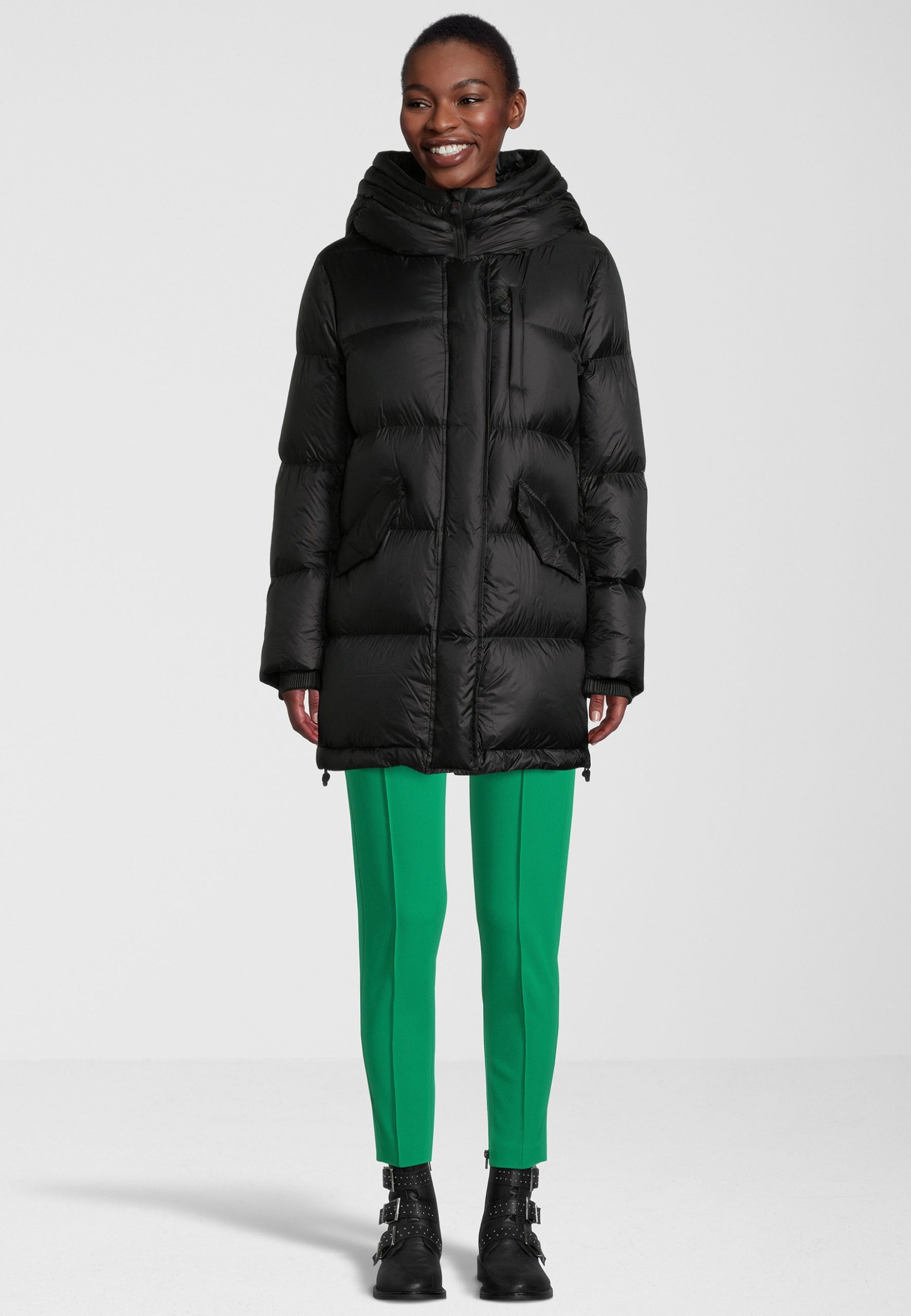 jott-doudoune-femme-350sre-1.jpg Jott Noir Jott Blouson Femme Doudoune Jott Grand Froid Femme Doudoune Noir Laquée Luxe Grand – Image 1