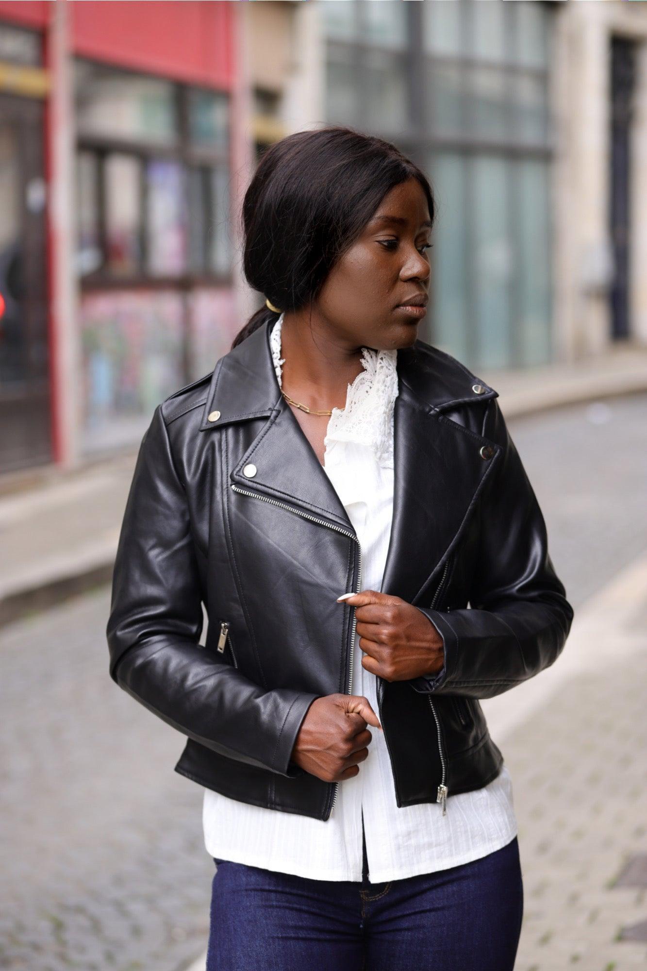 veste-cuir-femme-189qxt-1.jpg Veste Simili Cuir Perfecto En Cuir Noir Femme Veste Cintrée Veste Simili Noir Femme Veste Cintrée – Image 1