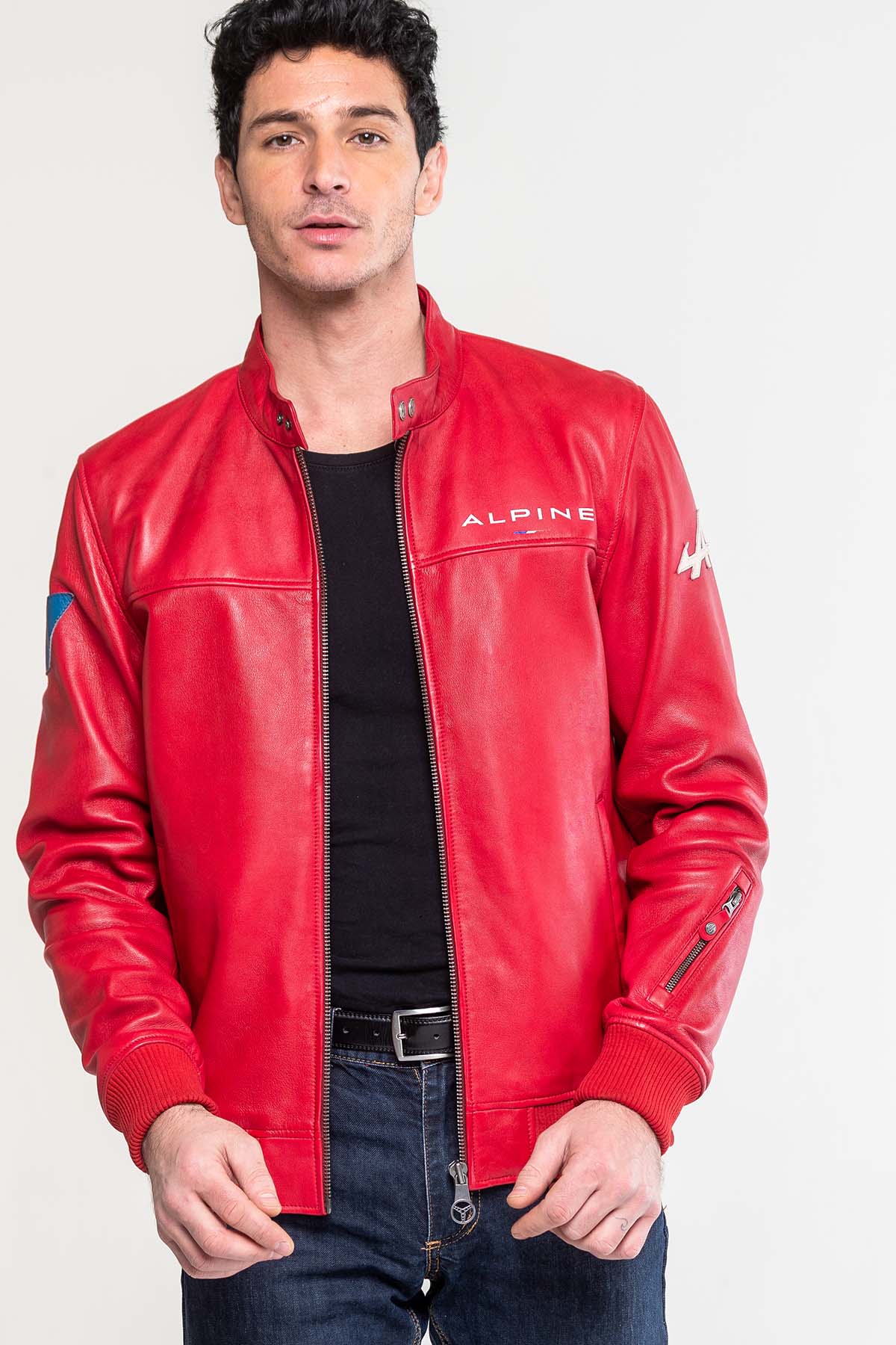 veste-cuir-homme-429jjt-1.jpg Blouson en cuir Alpine Jean rouge racing Homme – Image 1