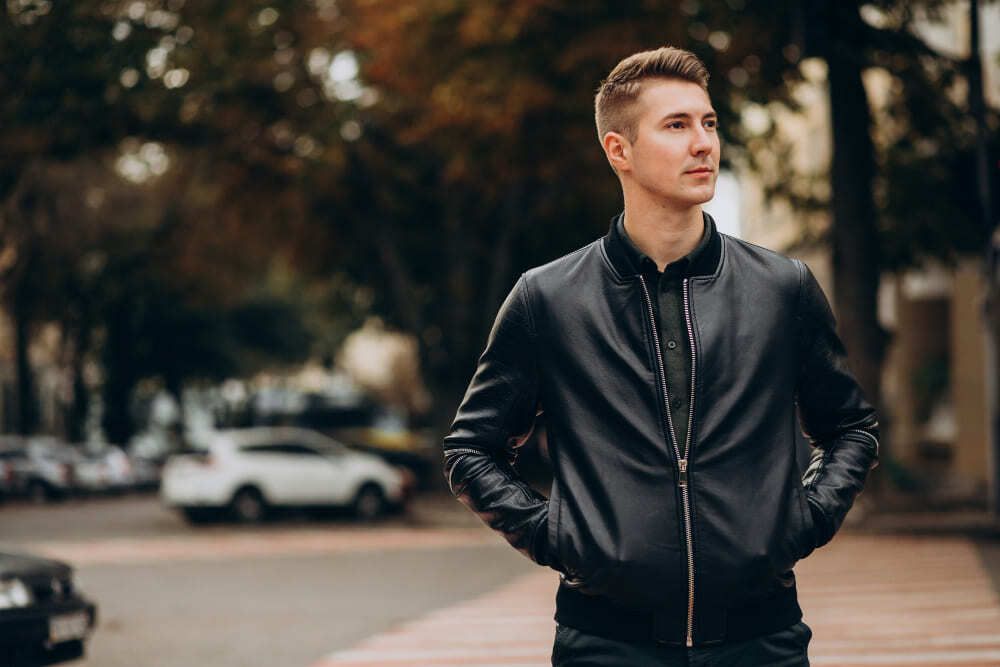 veste-en-cuir-pour-homme-545kie-1.jpg Veste cuir homme : comment choisir le modèle idéal pour la mi saison ? Conseils mode :: Cuirs Guignard – Image 1