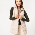 Doudoune sans manches matelassée à capuche femme beige | GEMO