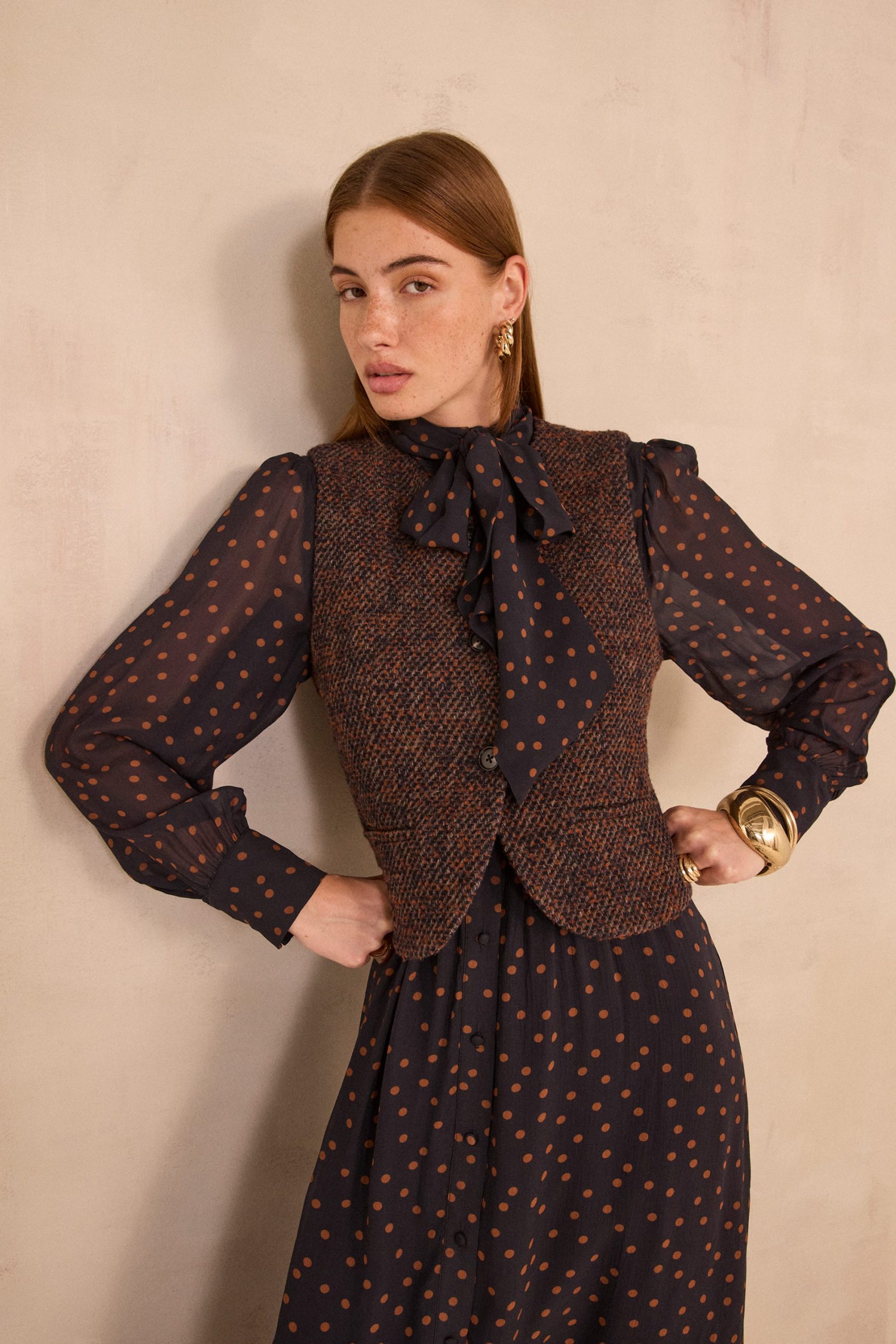 veste-femme-sans-manche-736vux-1.jpg Vestes sans manches Femme | Maison 123 – Image 1