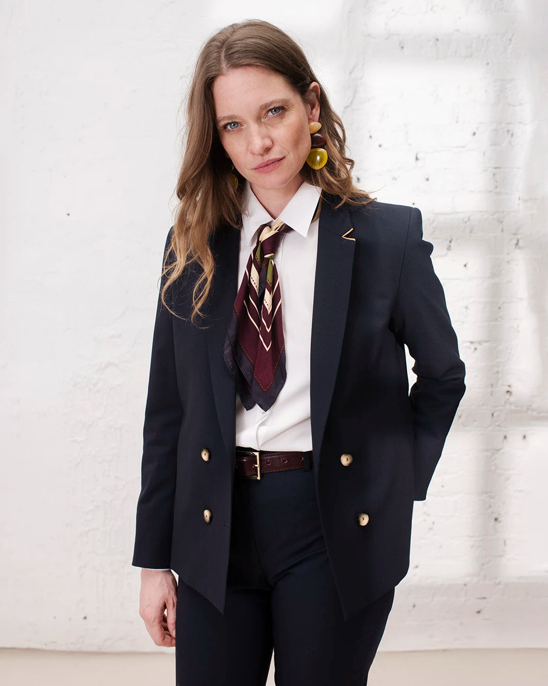 veste-pour-femme-640koz-1.jpg Veste croisée Boston Bleu Marine 34 – Image 1