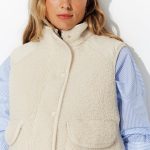 Veste en moumoute sans manches Ecru