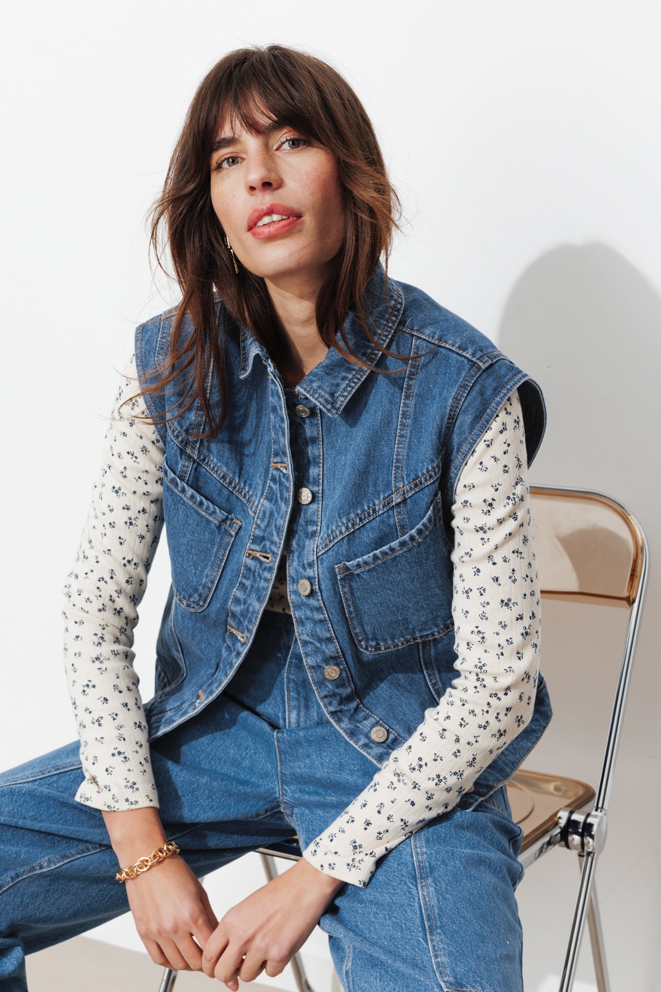 veste-sans-manche-femme-320cju-1.jpg Vestes sans manches – Image 1